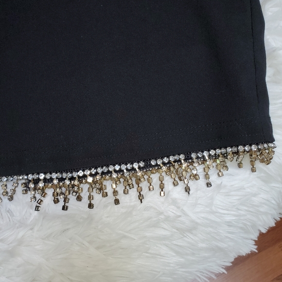 Pencil skirt. Rhinestone hem - Picture 4 of 9